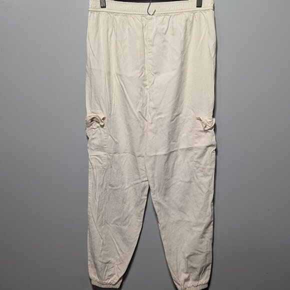 High-Waisted Stretch Tech Cargo Jogger Pants  Cream Color Size Medium - Picture 2 of 6